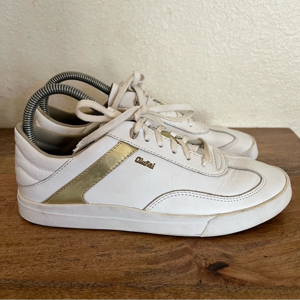 Olukai Ha'upu Womens White  & Gold Leather Gym Shoe Sneakers Size 8.5